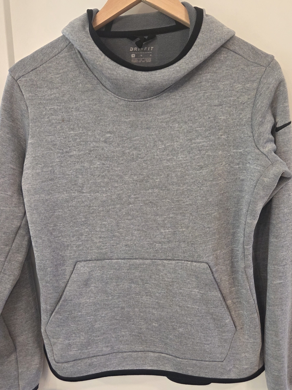 Nike Dri-FIT Therma Gray Pullover Hoodie Women's M Athletic Athleisure Gymcore